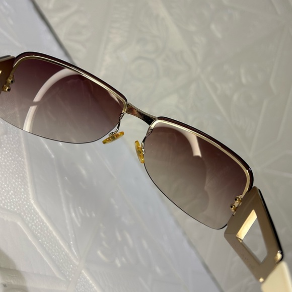 Vintage Christian Dior Rectangular Plastic Sunglasses - Picture 8 of 9